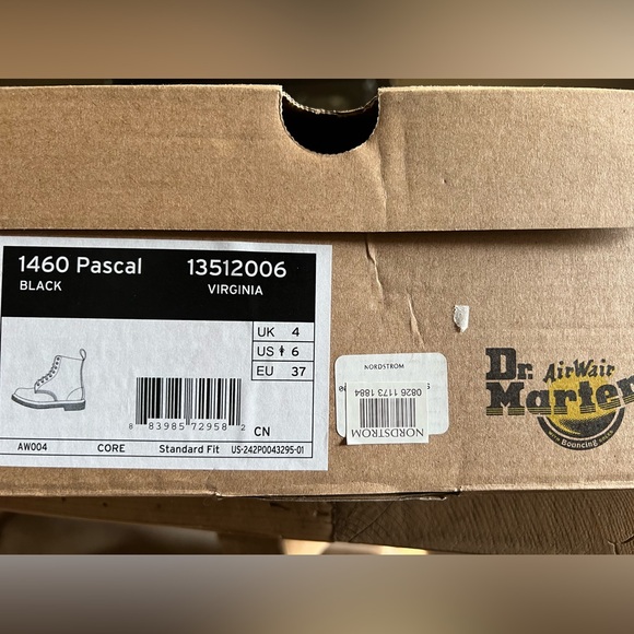 Dr. Martens  1460 Pascal boots - Picture 4 of 8